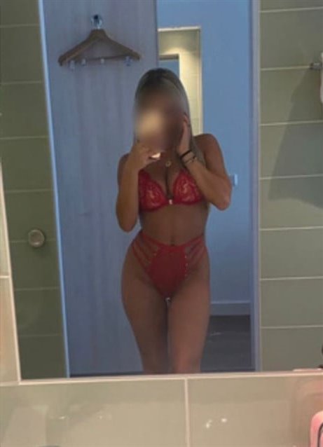 Alliagbor, 19, Limburg - Belgium, Independent escort