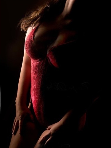 Full gfe Lithuanian escort Hassene Düsseldorf