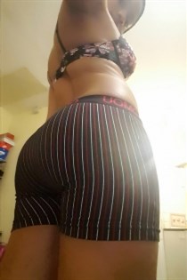 Dilbarkhon, 21, Barbados - Caribbean, Cumshot on body